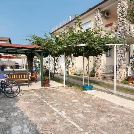Fuer 4 Personen Ca 50 Qm In Fazana-surida, Istrien Istrische Riviera *
